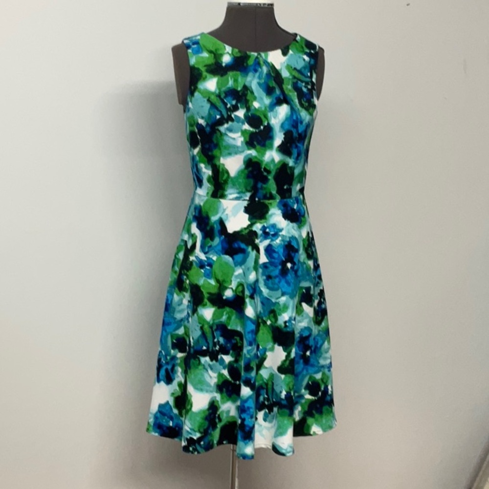 Dressbarn Women’s Flare Blue/Green Dress Size 4